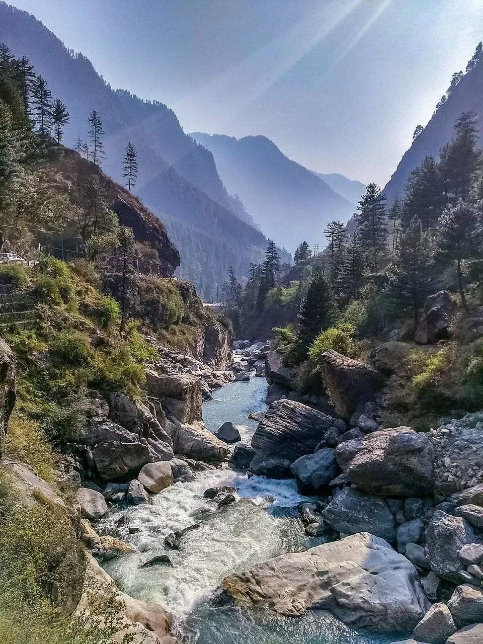 Photo of Parvati River, Himachal Pradesh by Jhelum Kaushal
