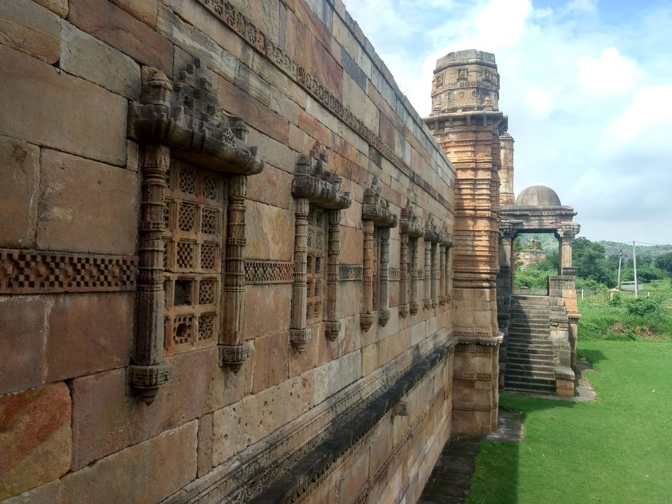 Photo of Champaner Fort, Champaner, Gujarat, India by Jhelum Kaushal