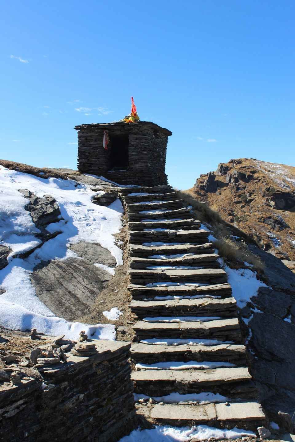 Photo of Deoria Tal, Uttarakhand by Jhelum Kaushal