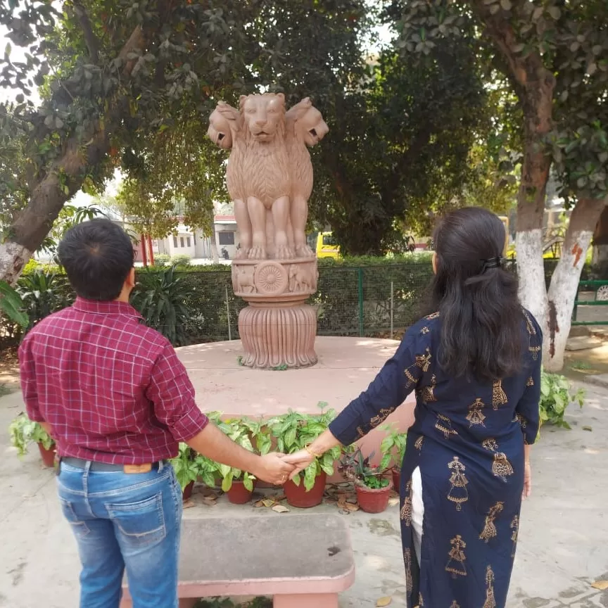 Photo of Varanasi, Uttar Pradesh, India by Jhelum Kaushal