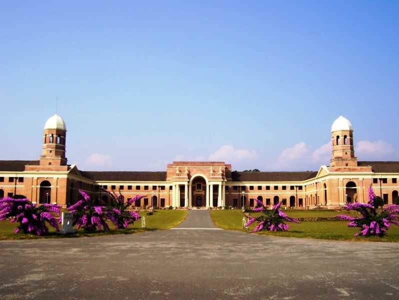 Photo of Forest Research Institute, Indian Military Academy, Dehradun, Uttarakhand, India by Jhelum Kaushal
