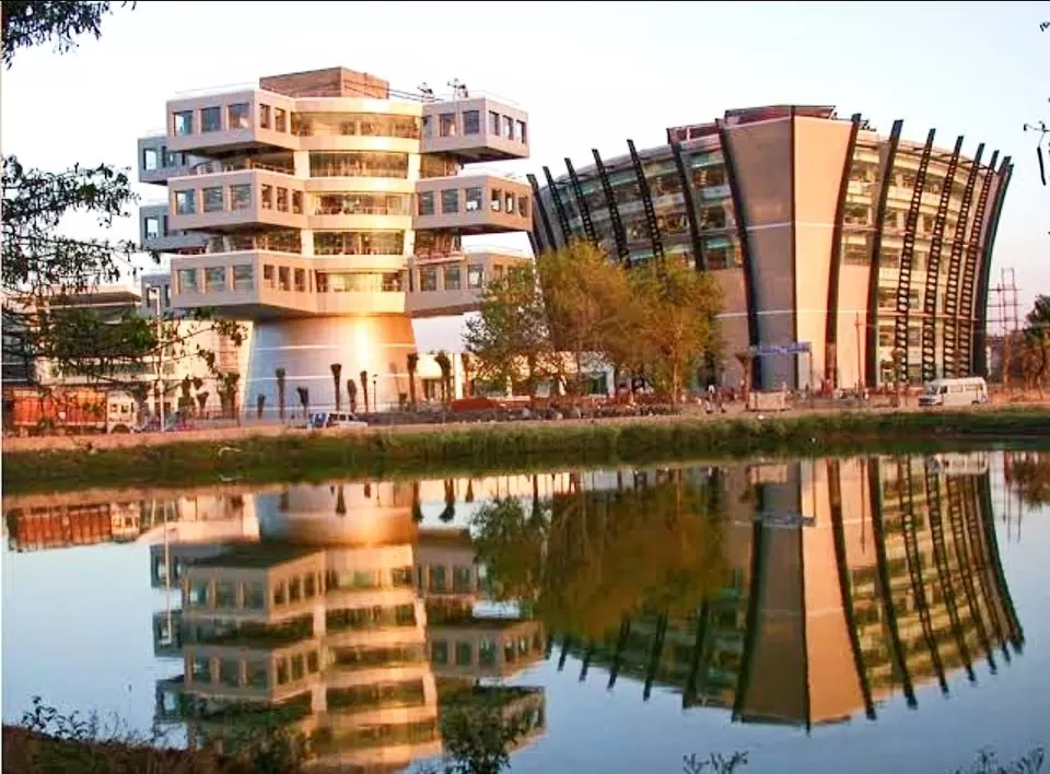 Photo of Bangalore, Karnataka, India by Jhelum Kaushal