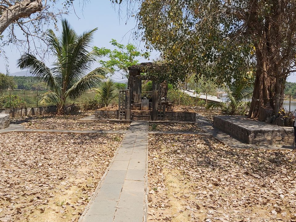 Photo of કૂડલી રામેશ્વરમ મંદિર: દક્ષિણનું કાશી તેમજ તુંગ અને ભદ્ર નદીનું સંગમસ્થળ by Jhelum Kaushal