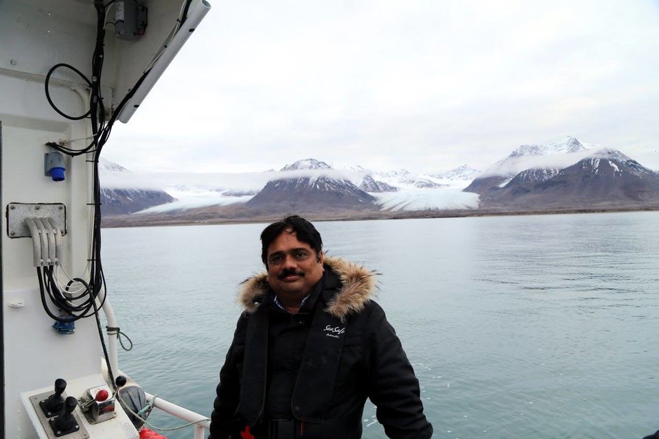 Photo of મારા પપ્પાનો એન્ટાર્કટિકા- આર્કટિક પ્રવાસ: આપણા સૌ ગુજરાતીઓ માટે ગૌરવની વાત! by Jhelum Kaushal