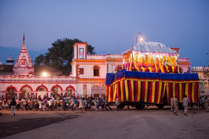 Photo of પ્રભુ શ્રીરામે આ રાજ્યમાંથી કર્યું હતું વન પ્રયાણ by Jhelum Kaushal