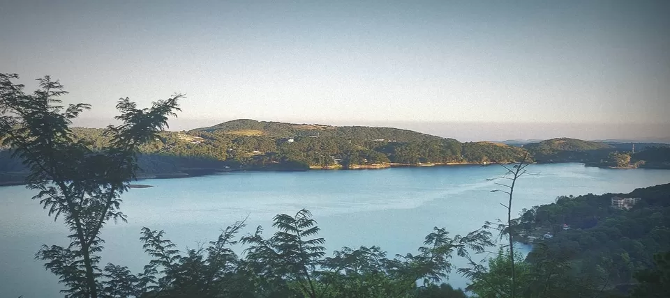Photo of Umiam Lake, Meghalaya by Bhavya shetty