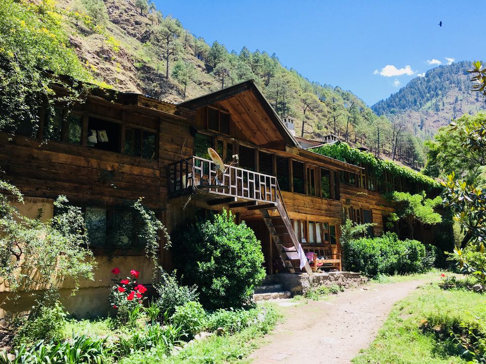 Photo of Head over to this homestay in Himachal if you want nobody to find you by Vinnie Singh