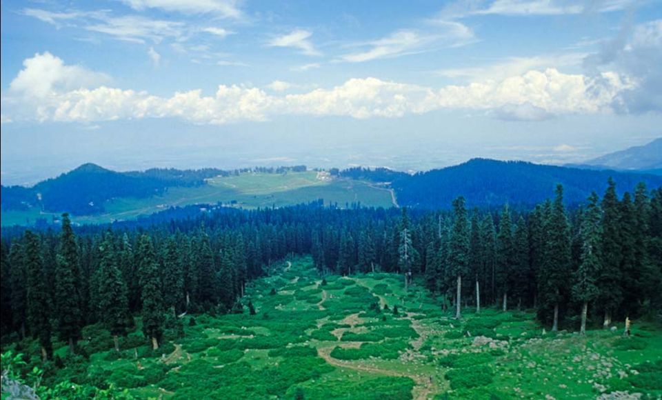 Photo of Kashmir Valley by shubhankar thakur