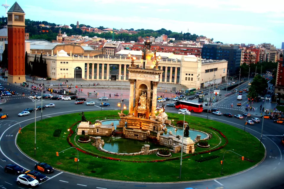 Photo of Barcelona, Spain by Ryb Palak Shetty