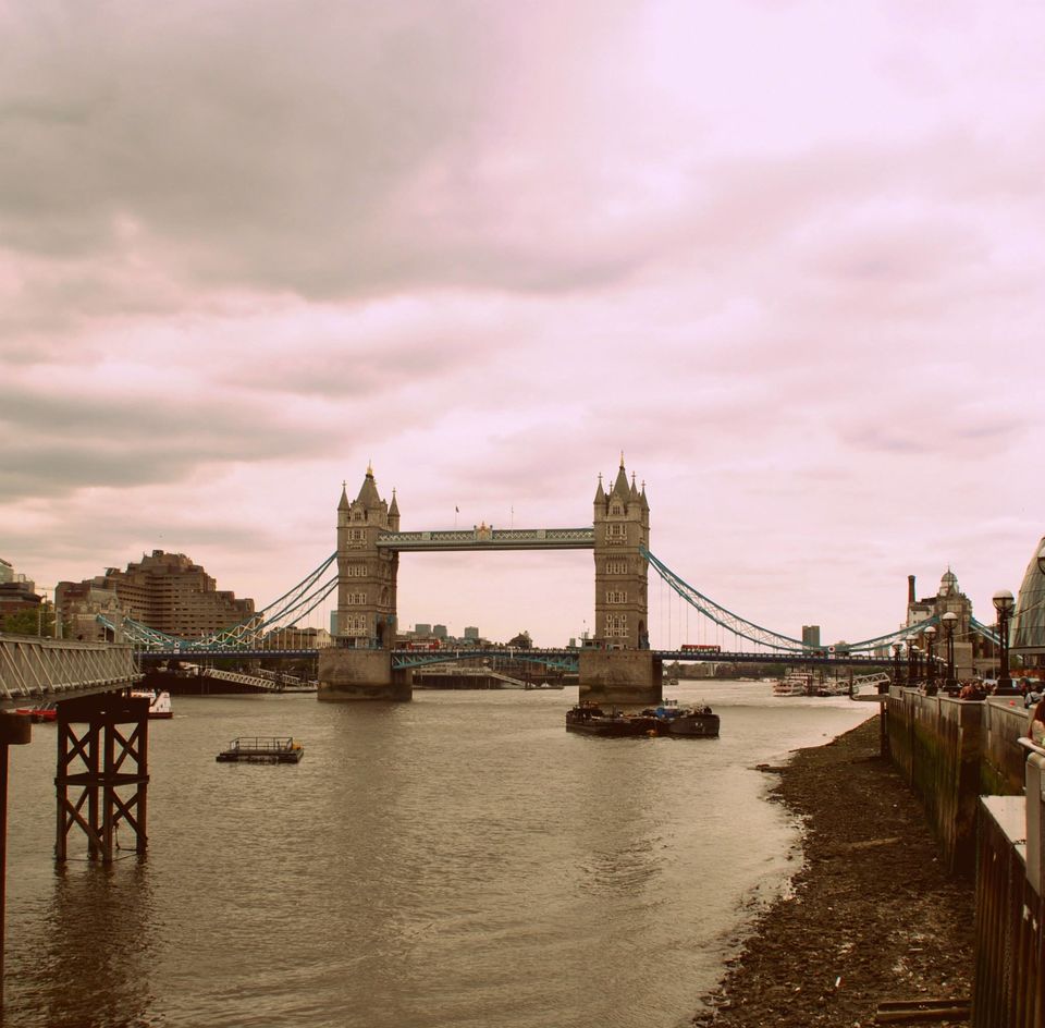 Photo of London Phantom 3/4 by Ryb Palak Shetty