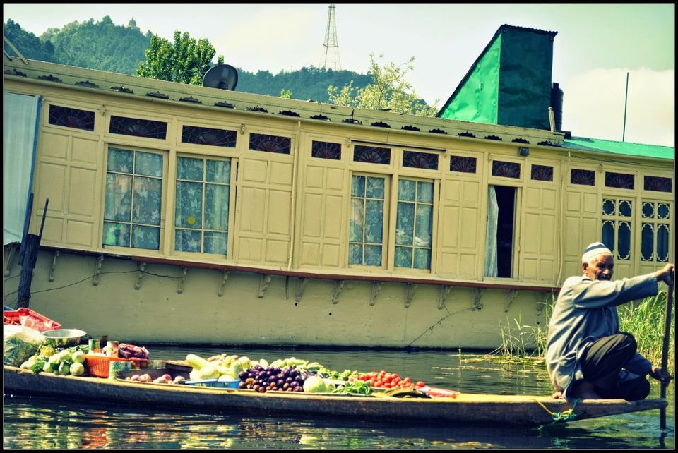 Photo of Kashmir Part 1: Srinagar 2/10 by Neha Sharma