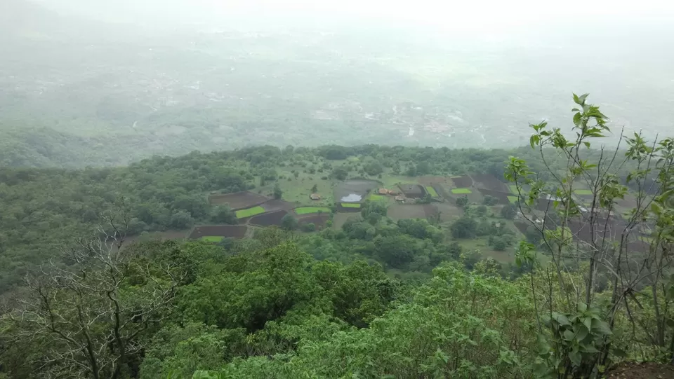 Photo of Everest Base Camp Trekking Route, Khumjung, Eastern Region, Nepal by Dhananjay Dev Sharma