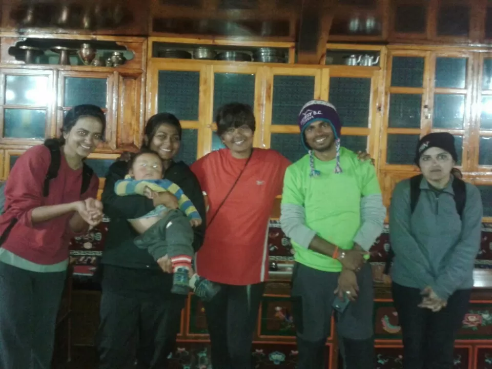 Photo of Everest Base Camp Trekking Route, Khumjung, Eastern Region, Nepal by Dhananjay Dev Sharma