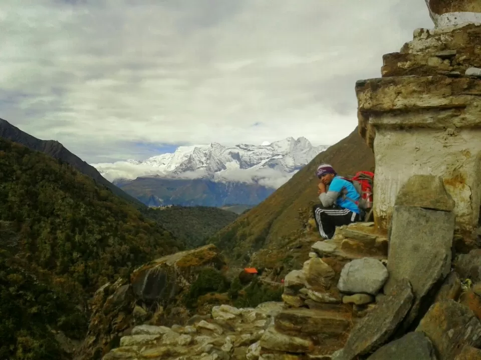 Photo of Everest Base Camp Trekking Route, Khumjung, Eastern Region, Nepal by Dhananjay Dev Sharma