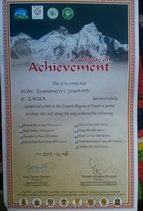 Photo of Everest Base Camp Trekking Route, Khumjung, Eastern Region, Nepal by Dhananjay Dev Sharma