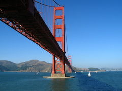 Photo of Golden Gate Bridge, San Francisco, CA, United States by Anthony Khoury