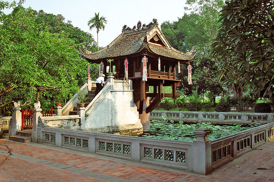 Photo of Hanoi, Vietnam by Jennifer