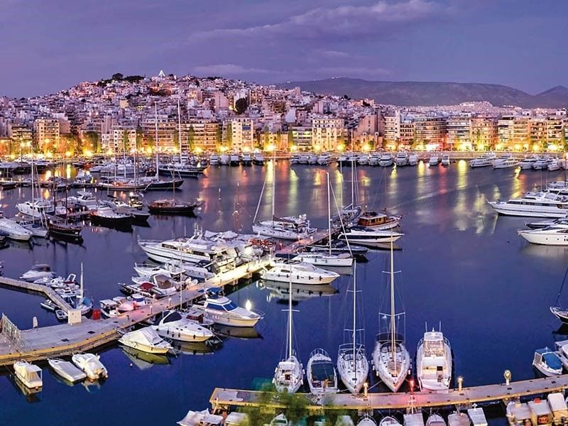 Photo of 10 Reasons Why You Should Carry Athens in Your Heart 14/15 by Nina Dupcinova