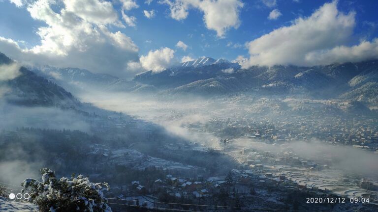 Photo of Beyond the wall | Bhaderwah in winters 1/3 by Backpack Go