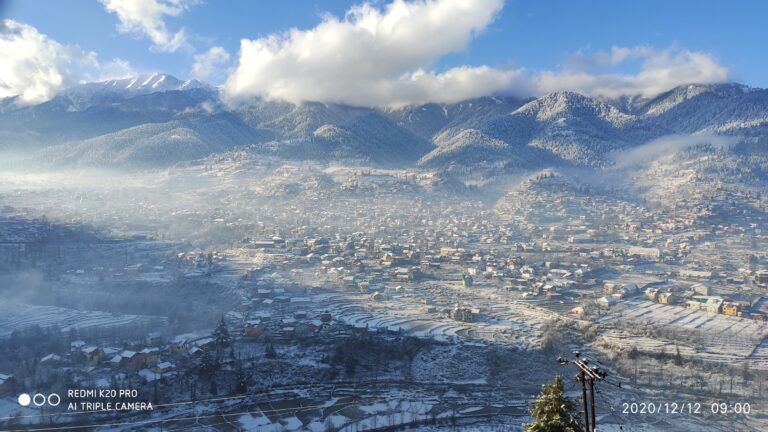 Photo of Beyond the wall | Bhaderwah in winters 3/3 by Backpack Go