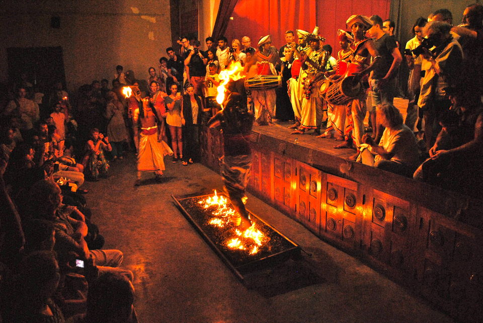 Photo of The trio sightseeing of Kandy! 12/13 by Bonton Holidays