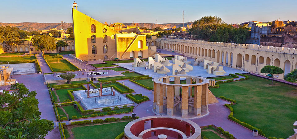Photo of Jaipur – A representation of the real grandiose 3/8 by Bonton Holidays
