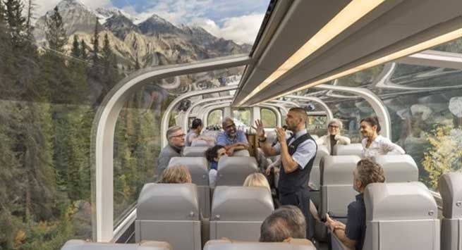 Photo of The Best Luxury Trains Around The World - Target Tours India 8/8 by Alex
