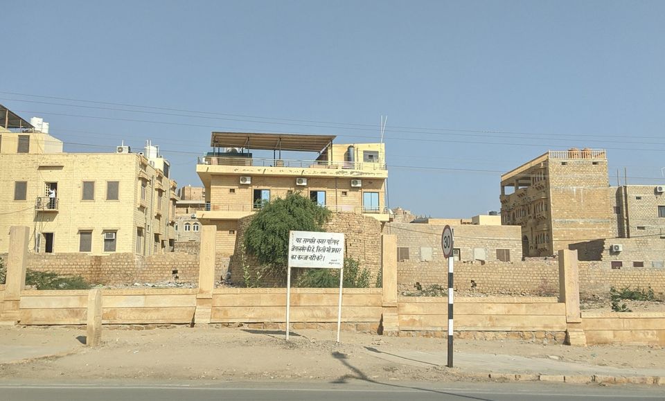 Photo of Jaisalmer Fort, near Gopa CHOCK, Dhibba Para, Manak Chowk, Amar Sagar Pol, Jaisalmer, Rajasthan, India by Raj Srivastav