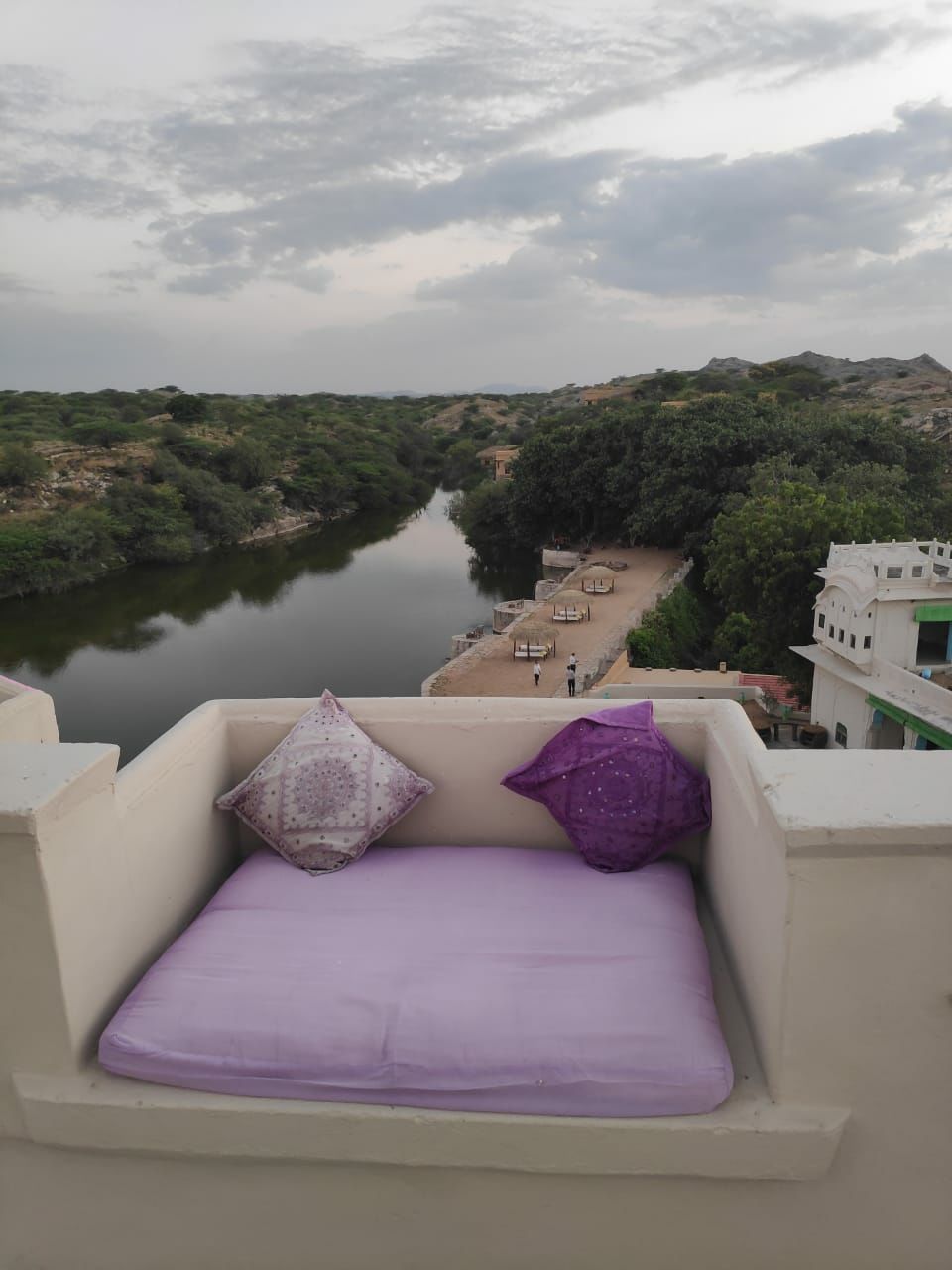 Photo of Lakshman Sagar, Raipur, Rajasthan, India by The Misfit Traveler