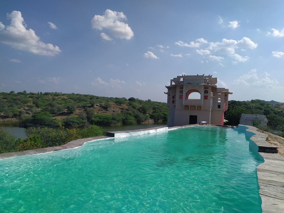 Photo of Lakshman Sagar, Raipur, Rajasthan, India by The Misfit Traveler