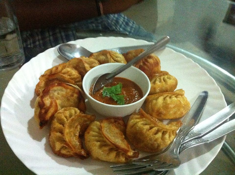Photo of হাম্পি থেকে নজর সরিয়ে চলুন একবার ঘুরে আসা যাক অসমের এইসব ধ্বংসস্তূপগুলো থেকে by Saheli Bera