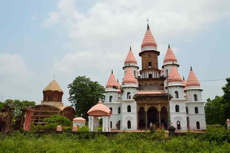 Photo of Hangseswari Road, Bansberia, West Bengal, India by Aninda De