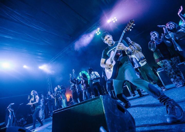 Photo of উত্তর বা দক্ষিণ ভারতের বাসিন্দাদের নর্থ ইস্টে যাওয়া একেবারেই অনুচিত, জেনে নিন কেন? 24/34 by Aninda De