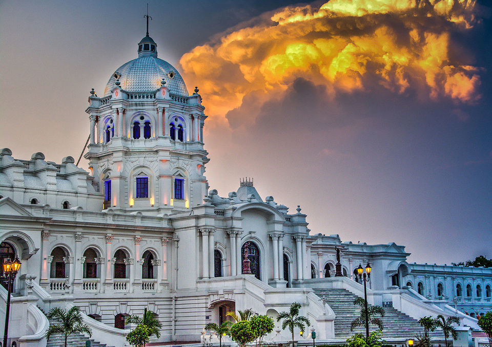 Photo of উত্তর বা দক্ষিণ ভারতের বাসিন্দাদের নর্থ ইস্টে যাওয়া একেবারেই অনুচিত, জেনে নিন কেন? 31/34 by Aninda De
