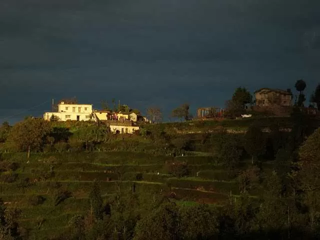 Photo of Peora, Uttarakhand, India by Aninda De