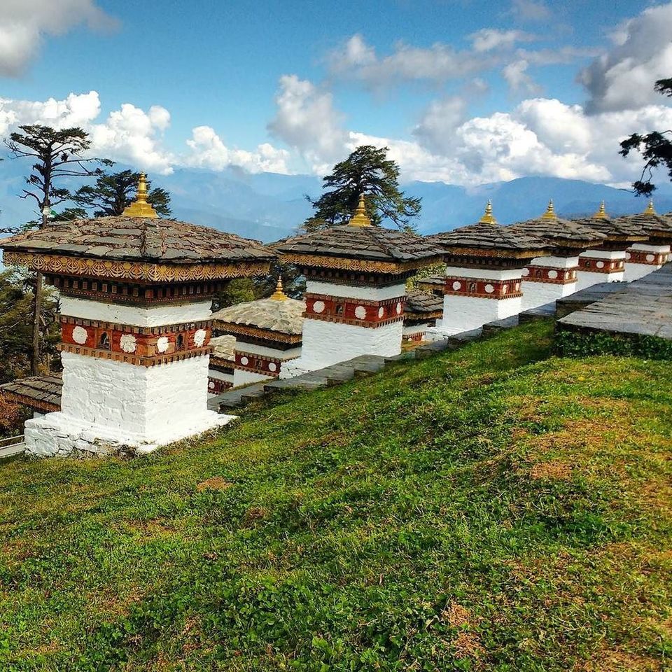 Photo of Dochula Chorten, Dochula, Thimphu, Bhutan by Supriya