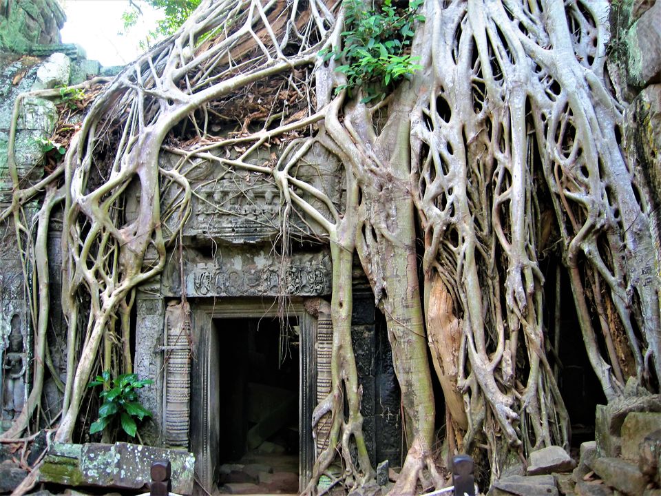 Photo of Ten of the World's Cheapest Countries to Travel in - journey-junkies.com 6/8 by journey-junkies