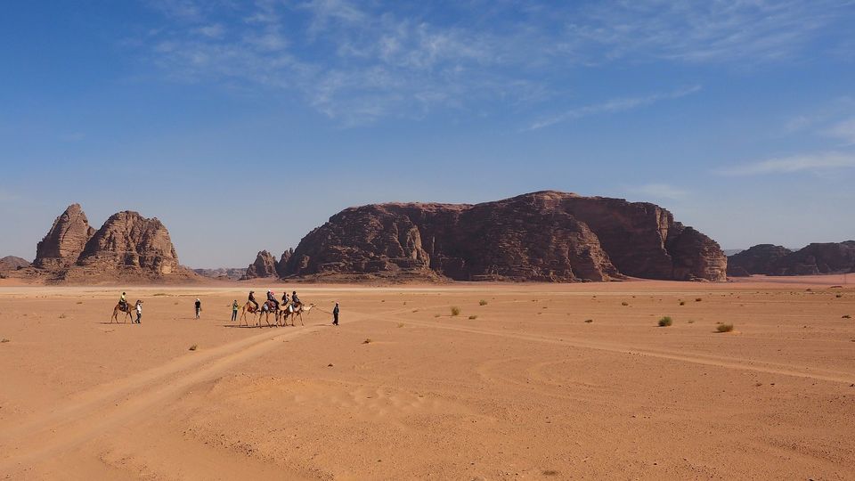 Photo of A Day Trip to Wadi Rum - The Valley of the Moon - journey-junkies.com by journey-junkies