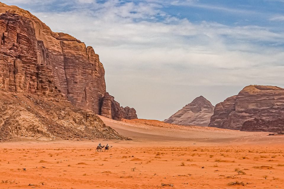 Photo of A Day Trip to Wadi Rum - The Valley of the Moon - journey-junkies.com 2/5 by journey-junkies