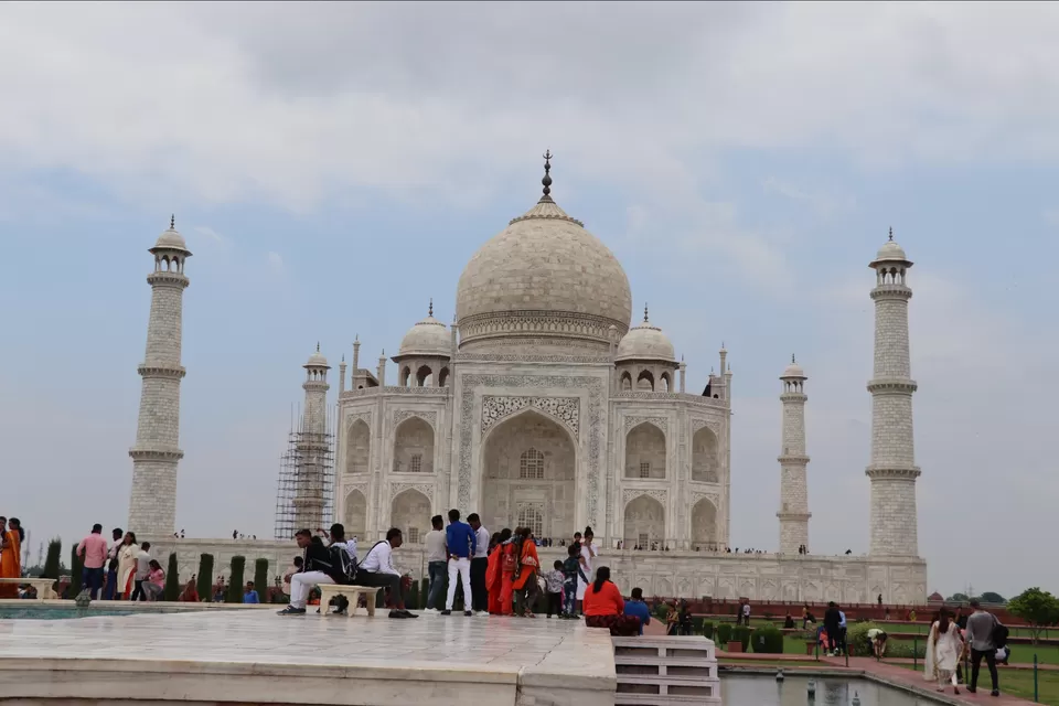 Photo of Taj Mahal by Lenzzstruck