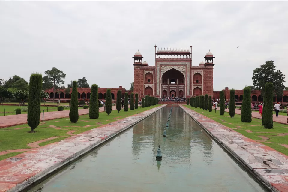 Photo of Taj Mahal by Lenzzstruck