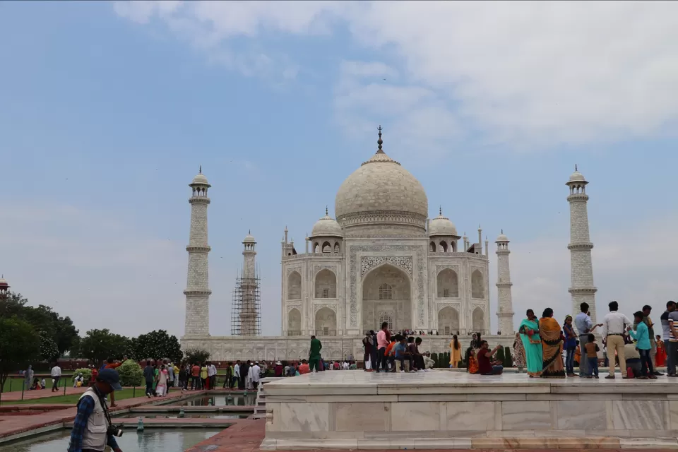 Photo of Taj Mahal by Lenzzstruck
