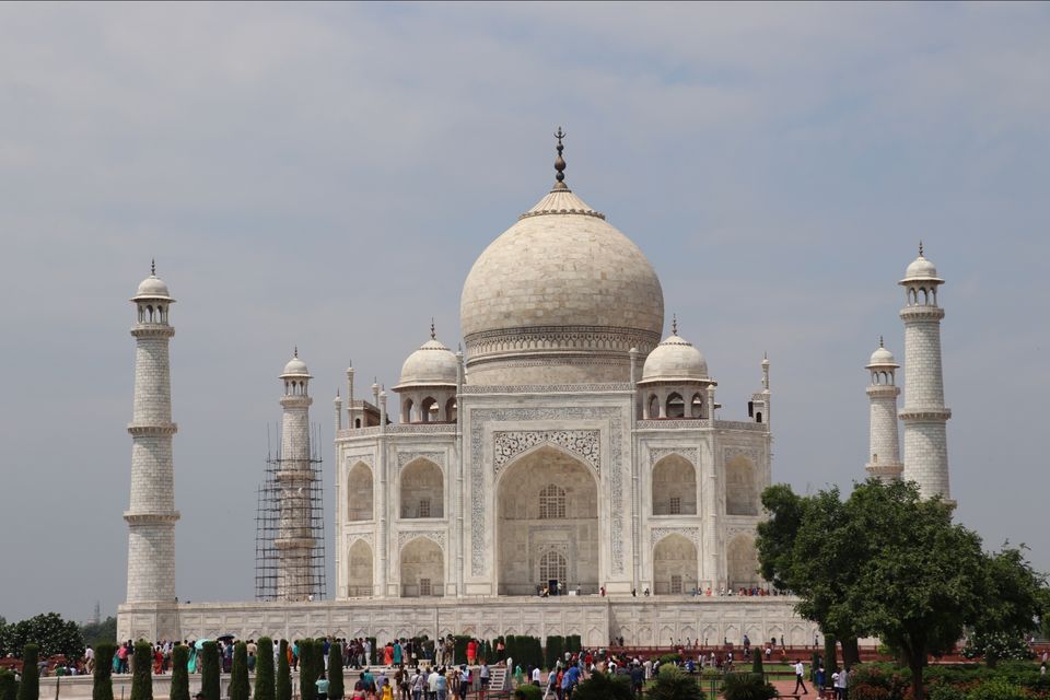 Photo of Taj Mahal by Lenzzstruck Rahul