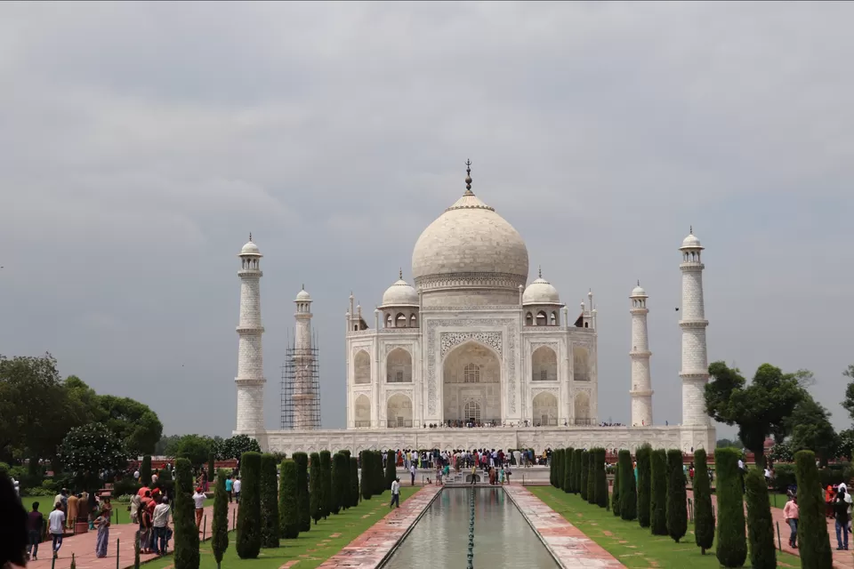 Photo of Taj Mahal by Lenzzstruck