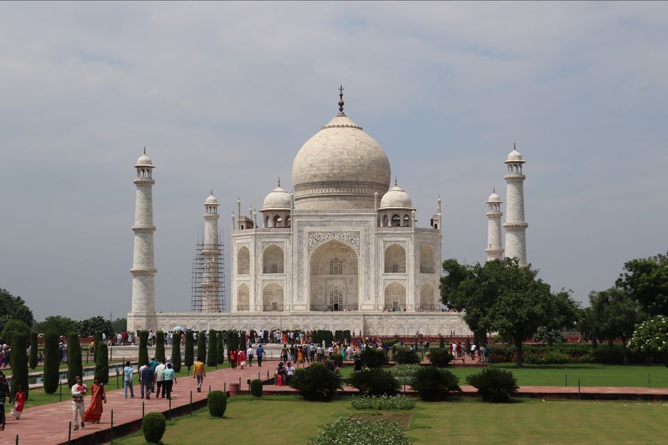 Photo of Taj Mahal by Lenzzstruck Rahul