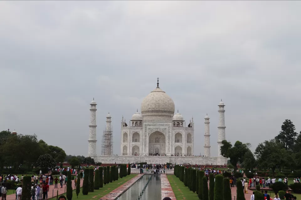 Photo of Taj Mahal by Lenzzstruck