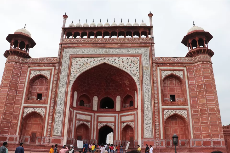 Photo of Taj Mahal by Lenzzstruck