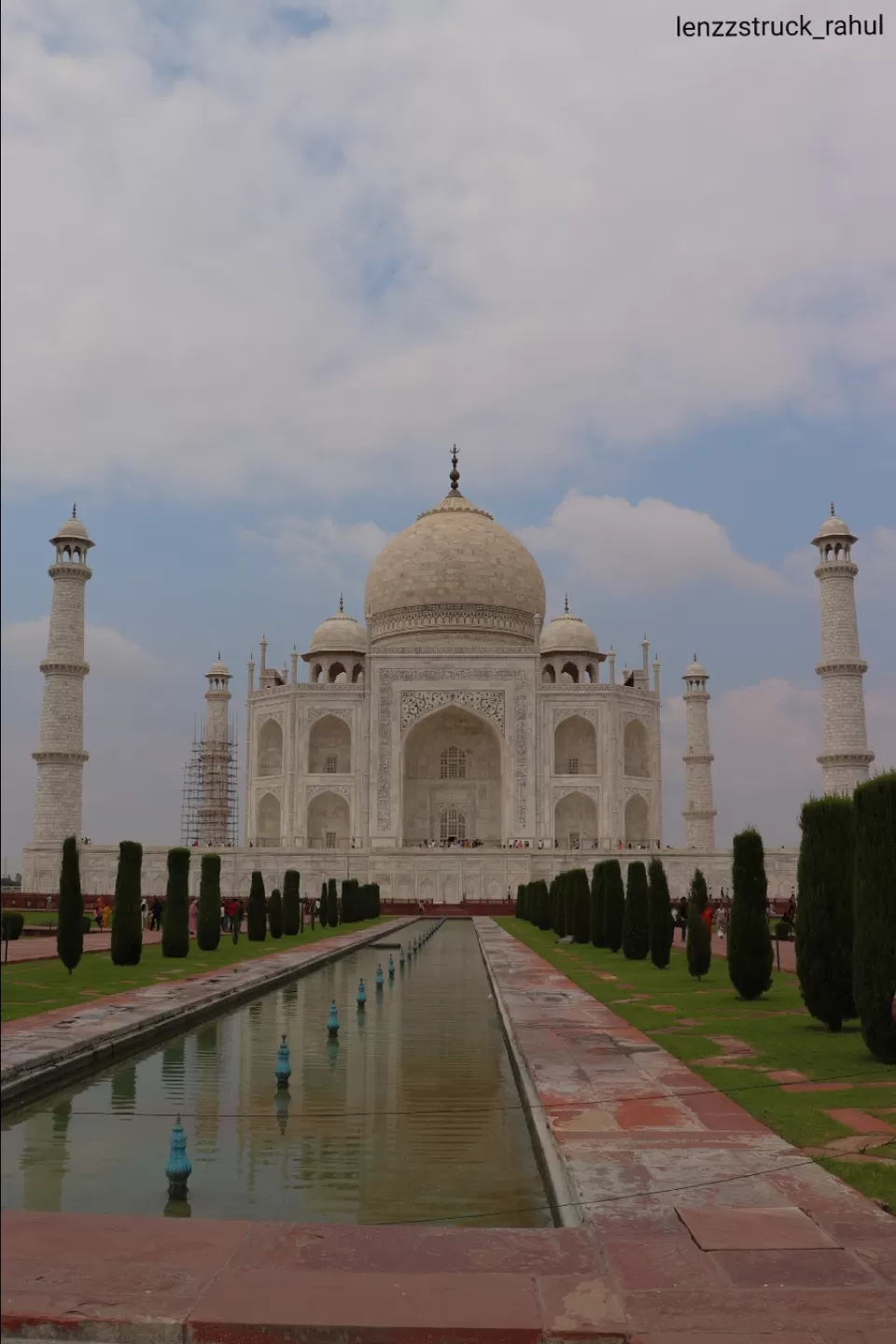 Photo of Taj Mahal by Lenzzstruck