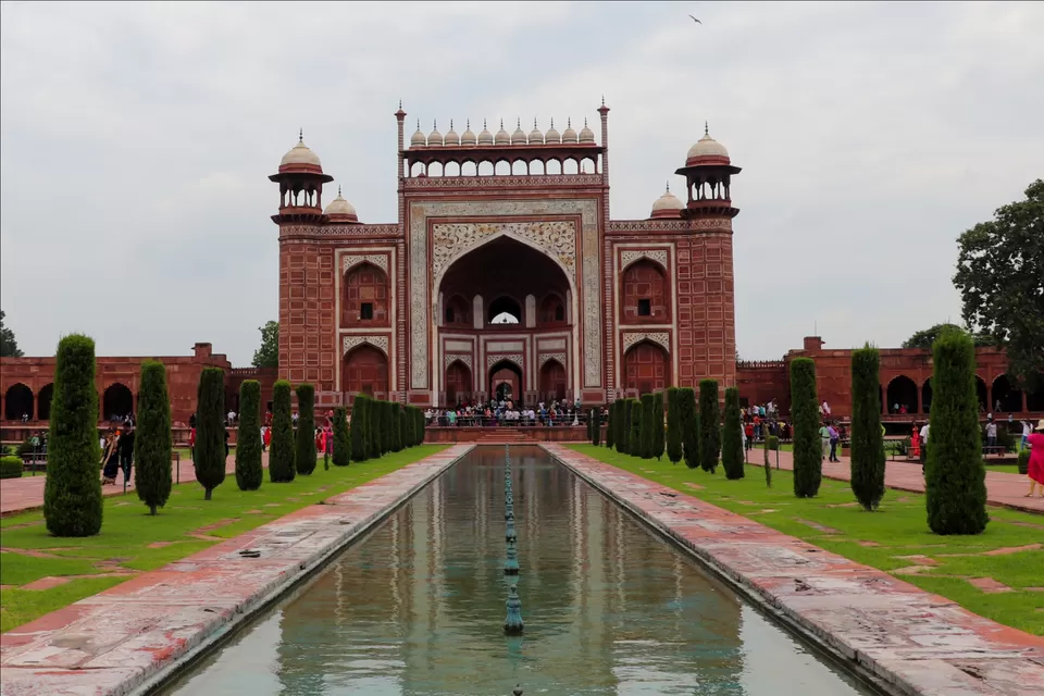 Photo of Taj Mahal by Lenzzstruck