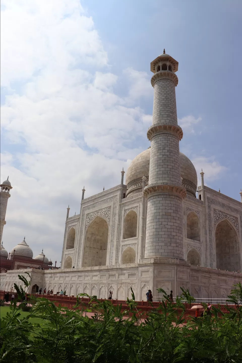 Photo of TajMahal by Car by Lenzzstruck